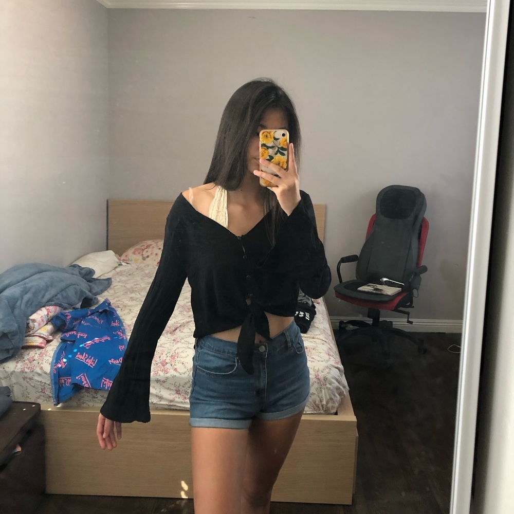 la hearts pacsun black tie up top